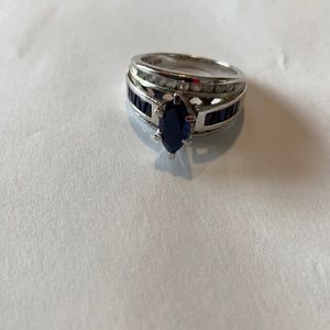 Beautiful 925 Sterling Sapphire Marquise Ring